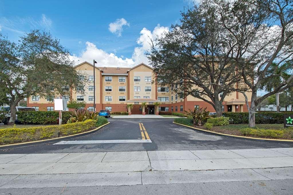 Extended Stay America Premier Suites - Miami - Airport - Doral - 87Th Avenue South Sweetwater Exterior foto