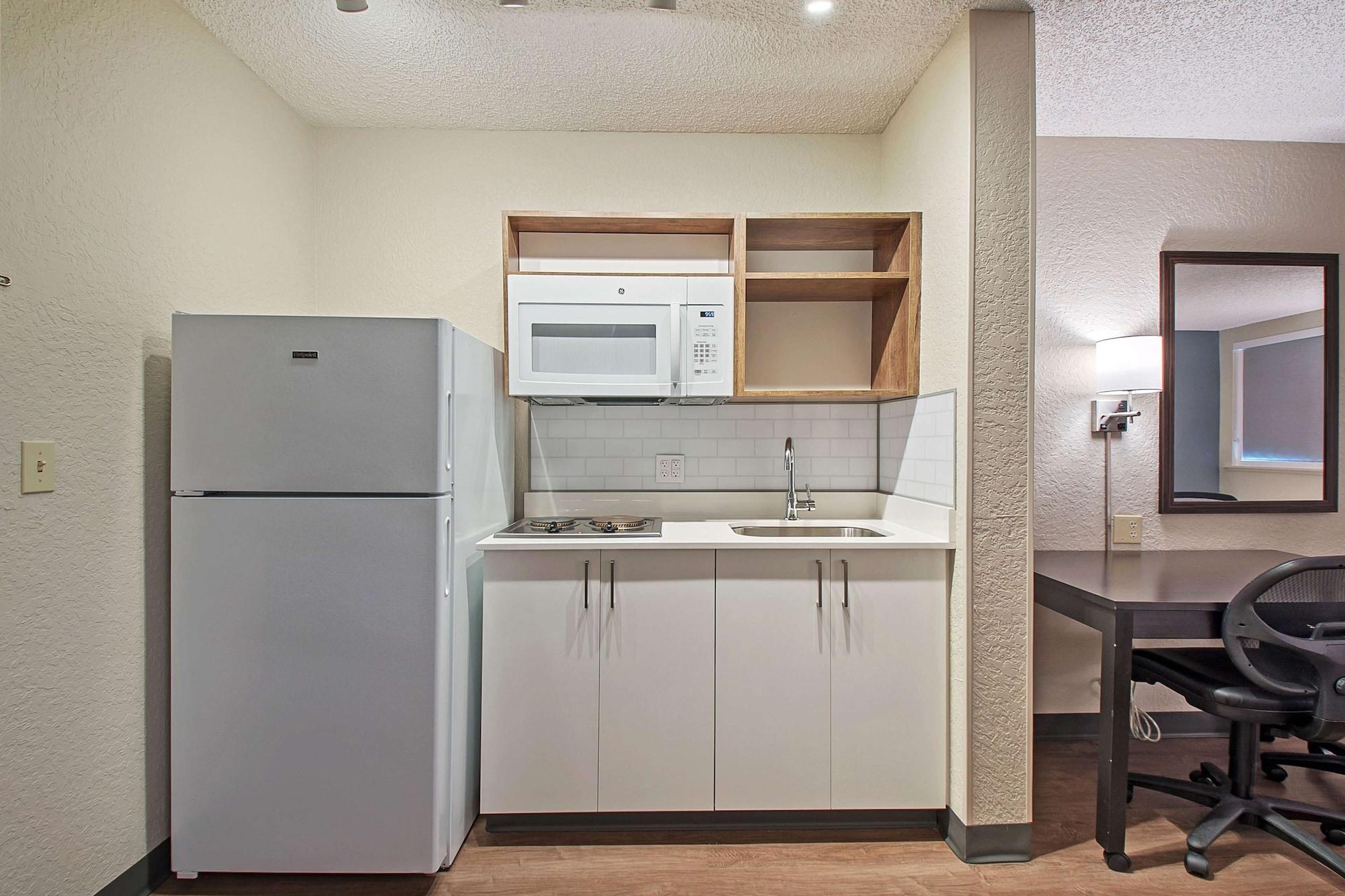Extended Stay America Premier Suites - Miami - Airport - Doral - 87Th Avenue South Sweetwater Exterior foto