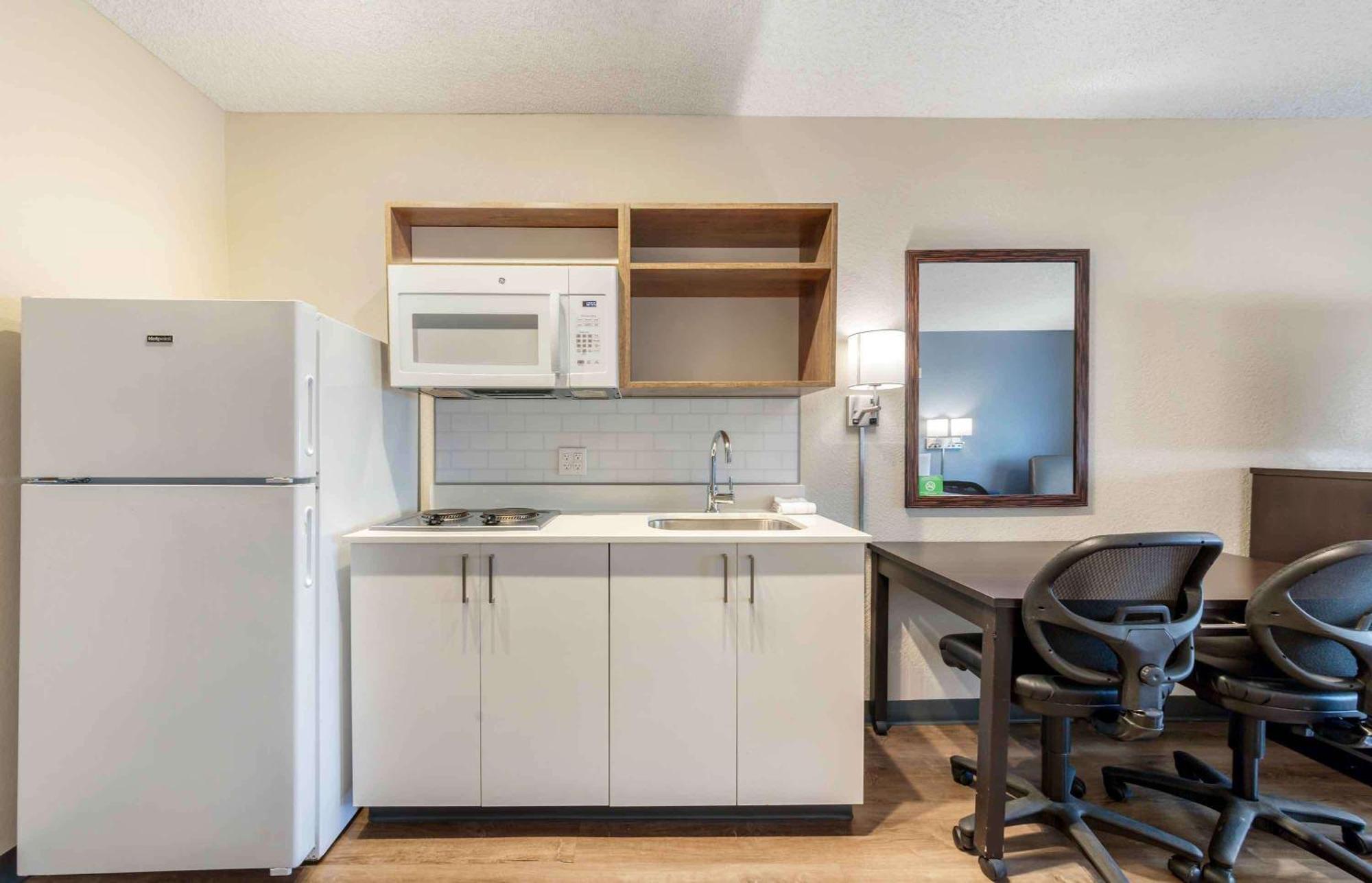Extended Stay America Premier Suites - Miami - Airport - Doral - 87Th Avenue South Sweetwater Exterior foto